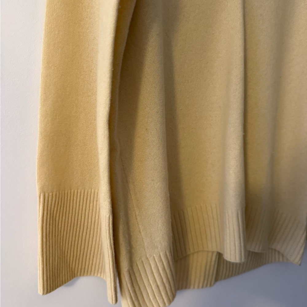 NakedCashmere V-Neck Cashmere Sweater in Chiffon XS - Picture 6 of 6